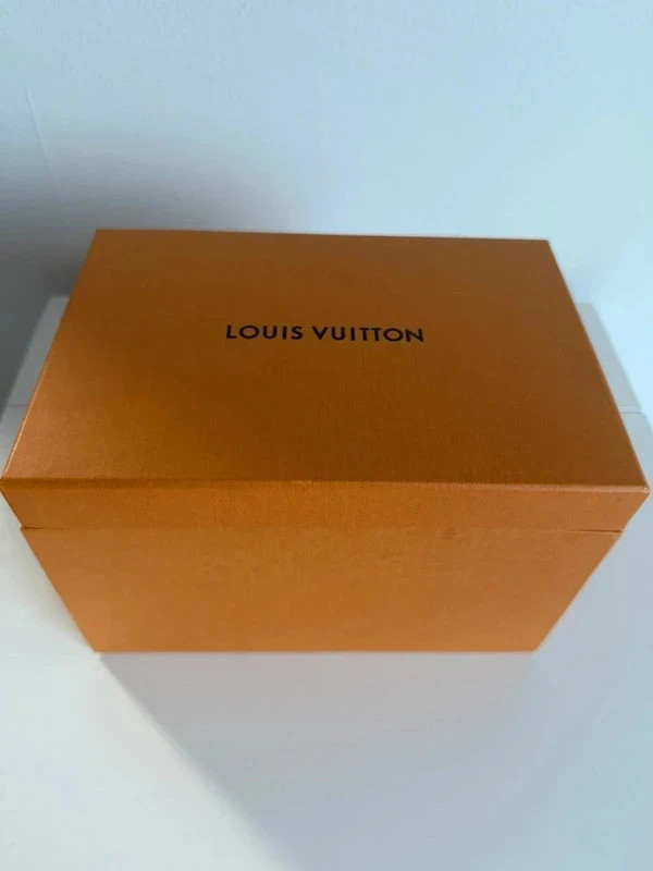 Louis Vuitton lightup Tambour Horizon Smart connected watch-boxed