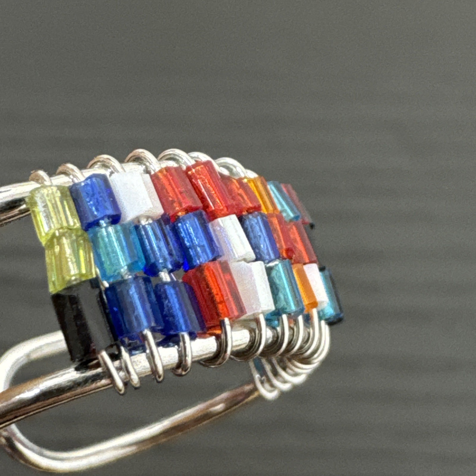 Multicolor Glass Beaded Adjustable Ring Boho Artisan Style Size 7-9 VTG 1990’s