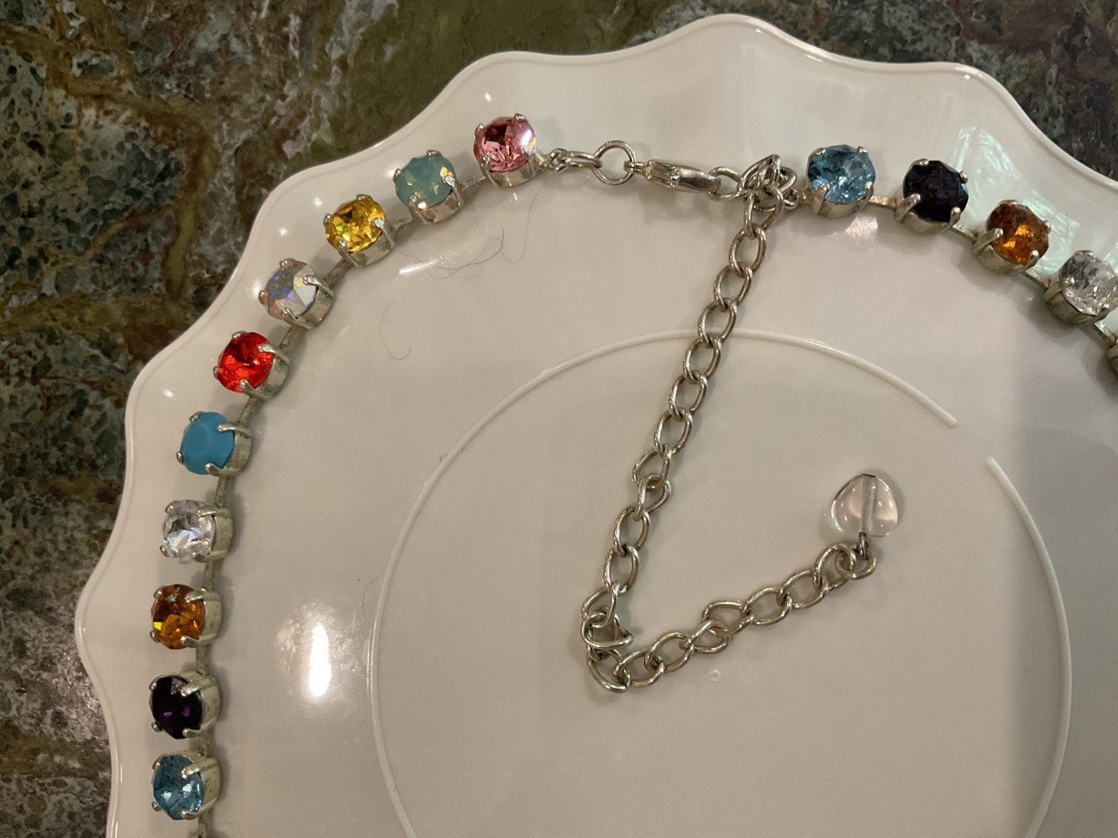 NOT (SABIKA) MULTI-COLOR CUT CRYSTAL NECKLACE