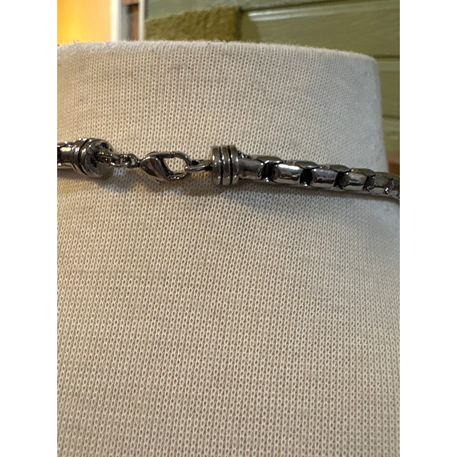 Gunmetal Silver Tone Rounded Box Chain Necklace 28 Inch Lobster Clasp