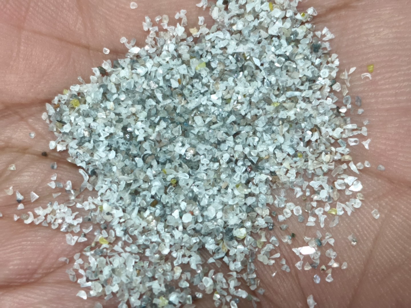 600+ Pcs 10.0 Ct Natural Rough Loose Diamonds – Tiny White Mix Fancy Diamonds