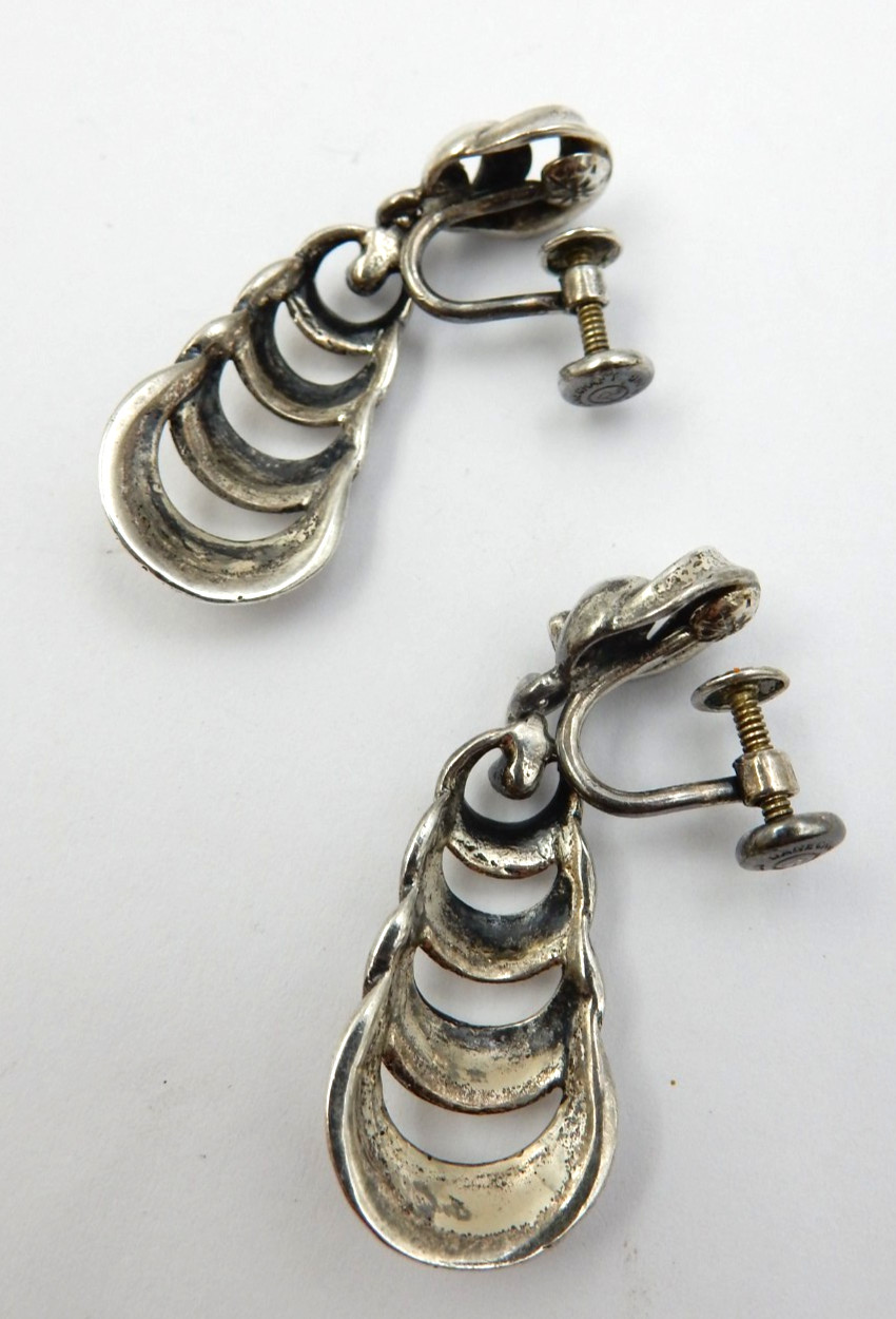 VINTAGE DANECRAFT STERLING SILVER RIPPLE WAVES SCREW BACK EARRINGS, 8.8 GRAMS