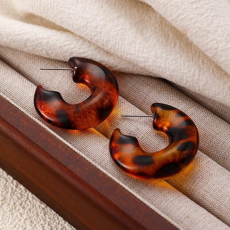 Leopard Print Round C Shape Clip On Earrings Fake No Piercing Ear Cuff 1 Pc