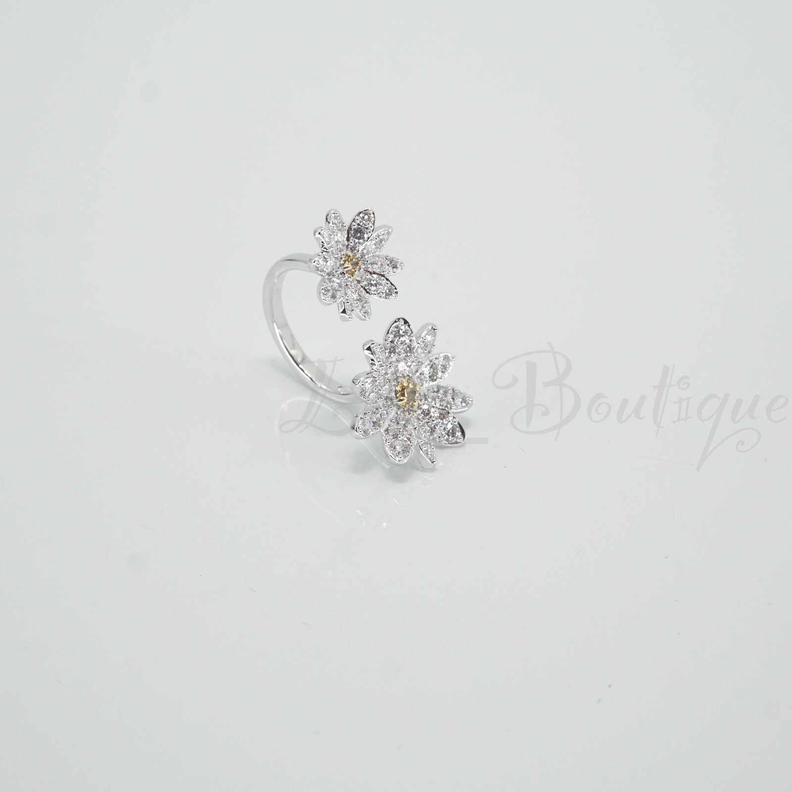 NIB Swarovski 5534941 Eternal Flower Open Ring Metal Crystal Yellow $169 Size 58
