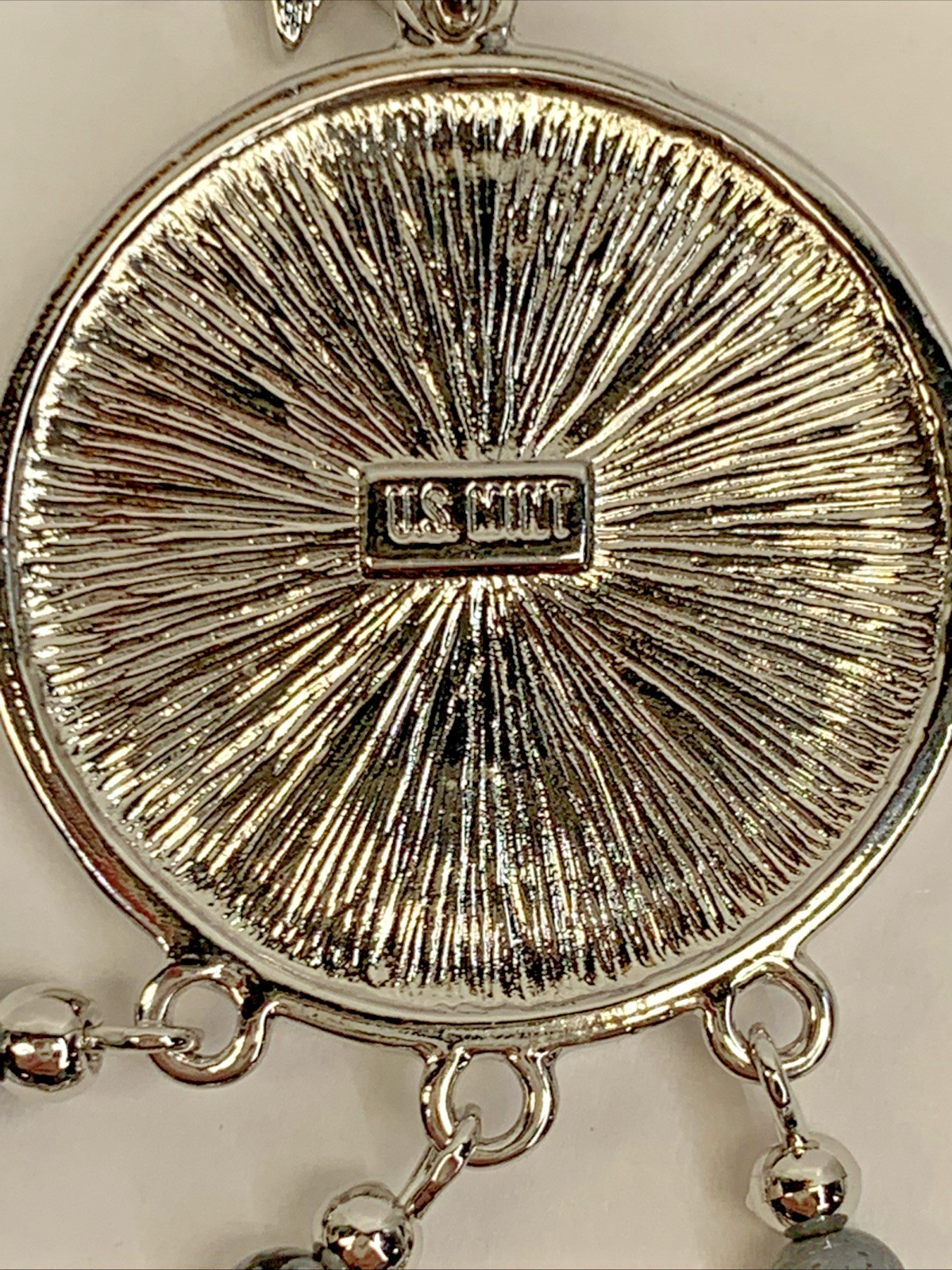 U.S Mint Sacagawea Golden Dollar Coin Silver Tone Pendant Necklace Vintage 2000