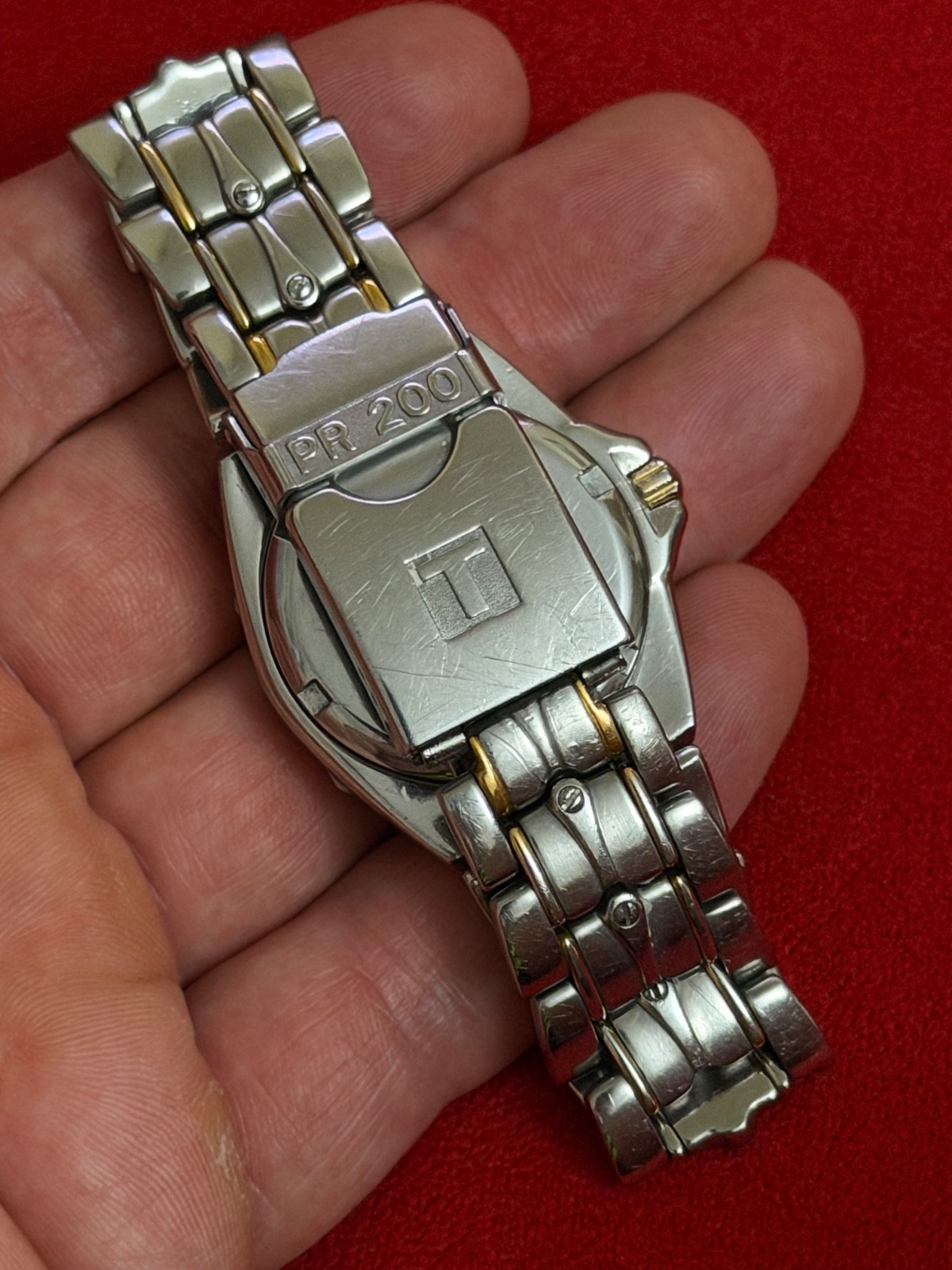 Vintage Tissot PR 200 Diver Men’s Watch P153/253 Swiss Made