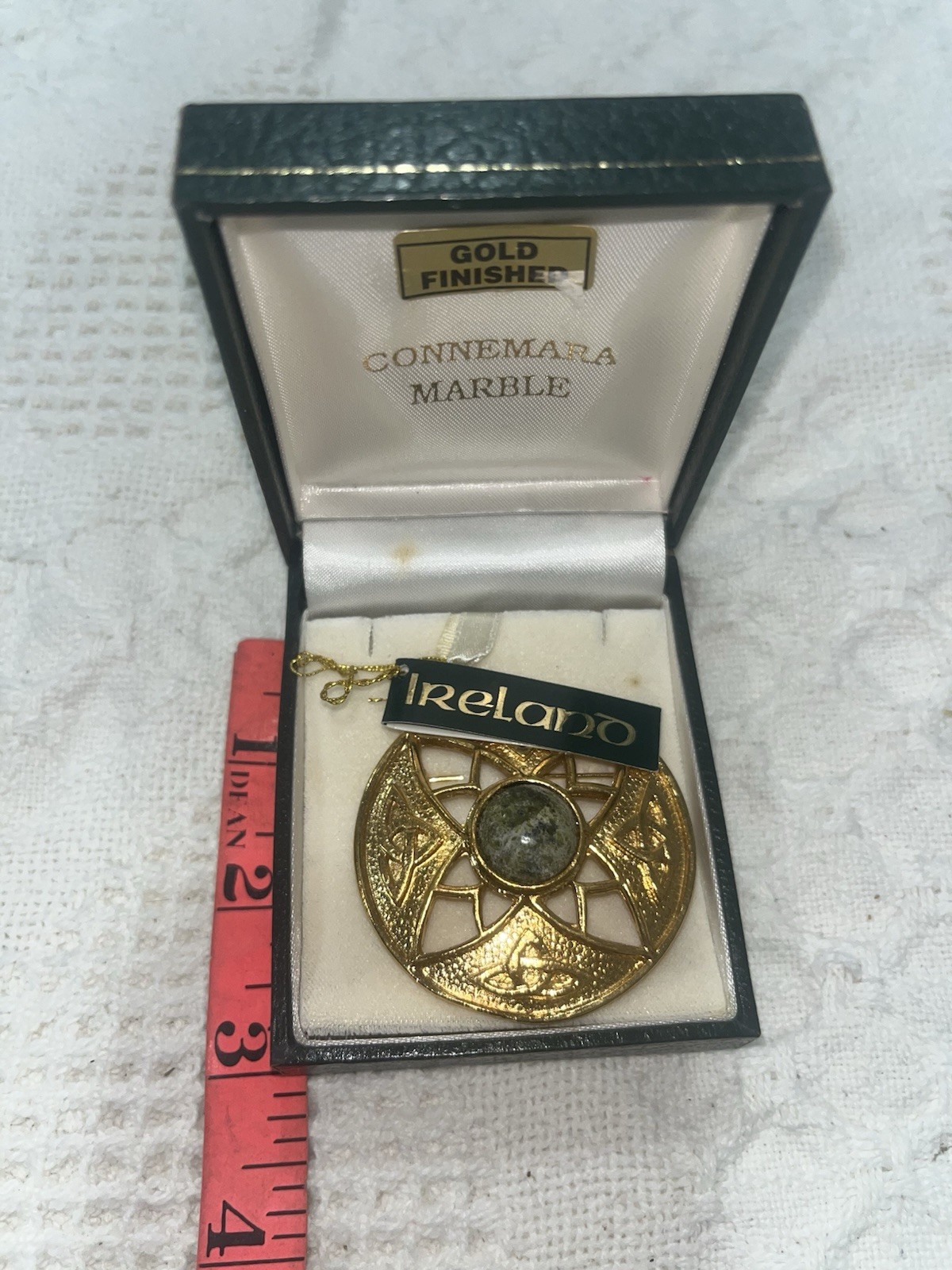 Ireland Connemara Marble Gold Finished Round Brooch Pin Bezel Set Green Gray