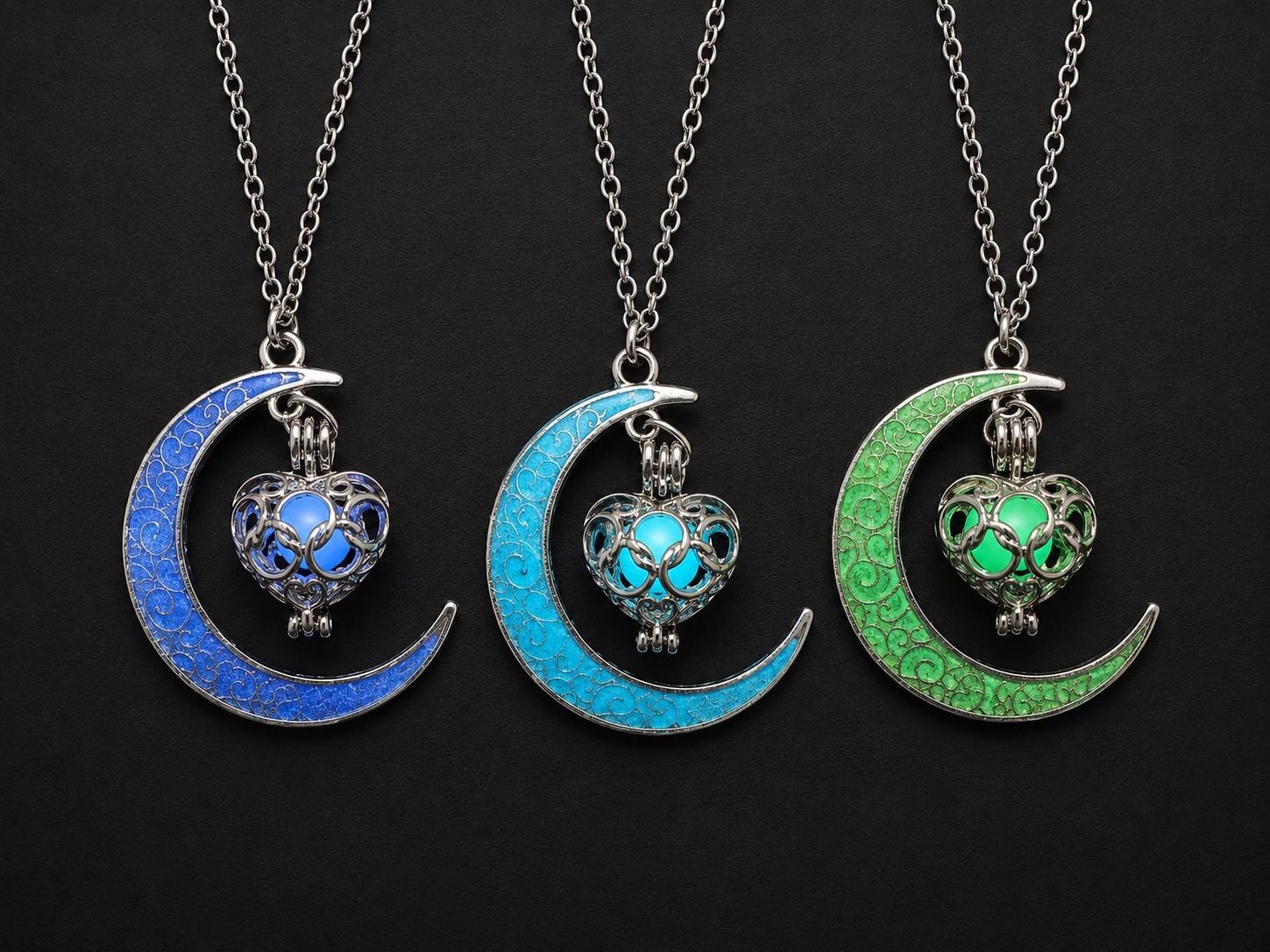 3 Pack Glow in the Dark Moon & Heart Charm Necklaces