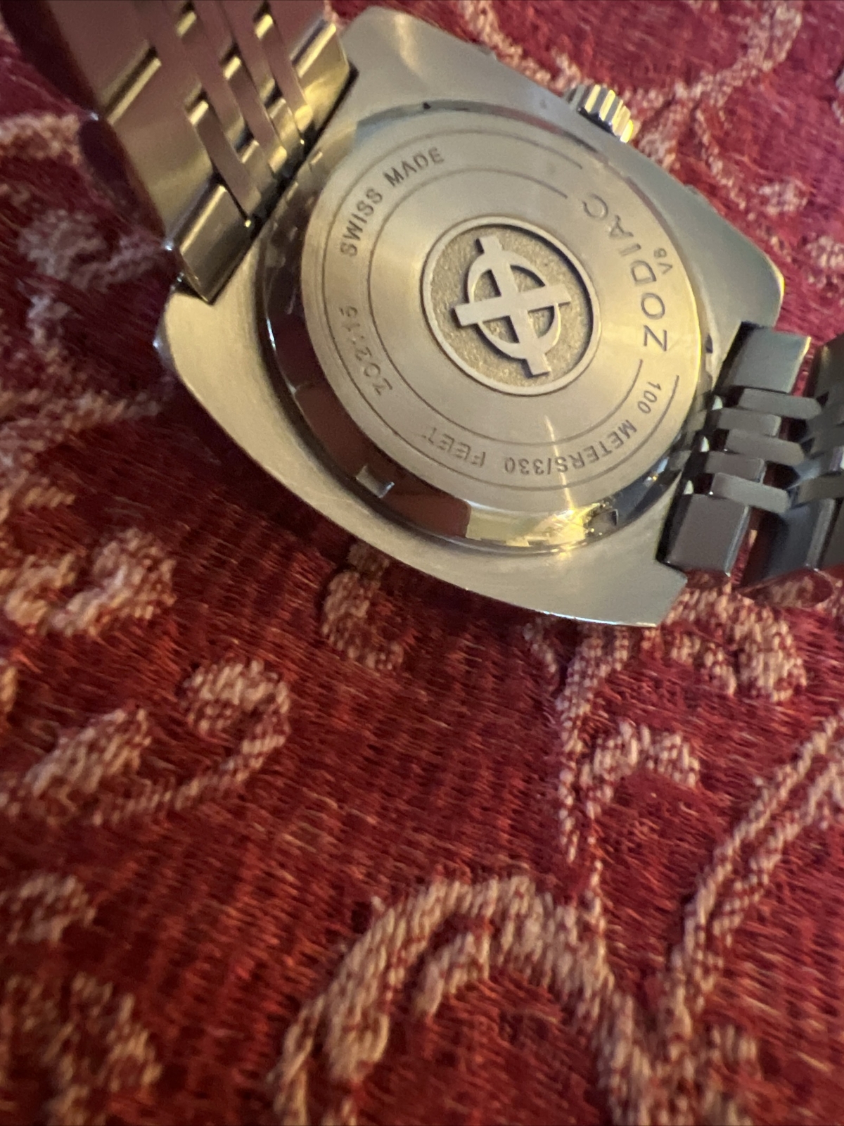 ZODIAC SHELBY CORONOGRAPH V8 ORANGE SWISS WATCH with BOX 🤩 MINTY!