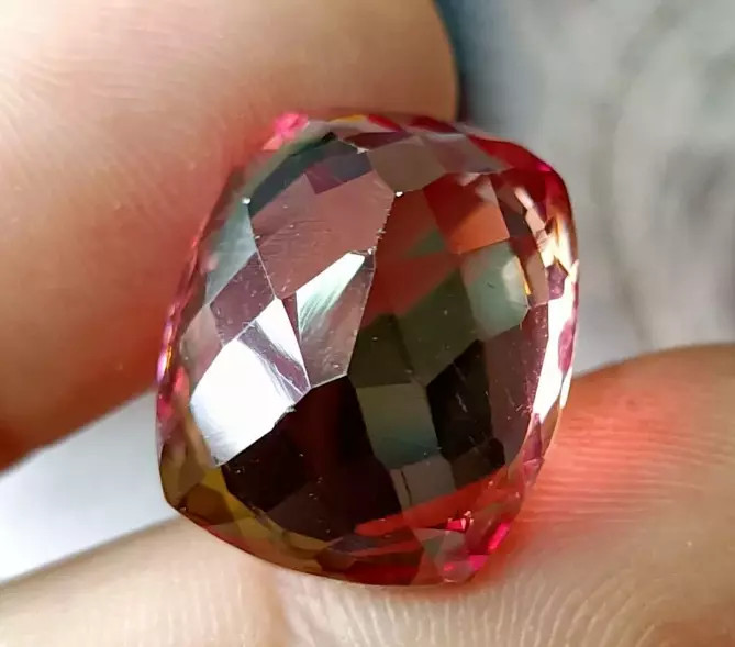 NATURAL Cushion Loose A+ Zultanite Bi-Color Change CERTIFIED GEMSTONE 7.62 Ct