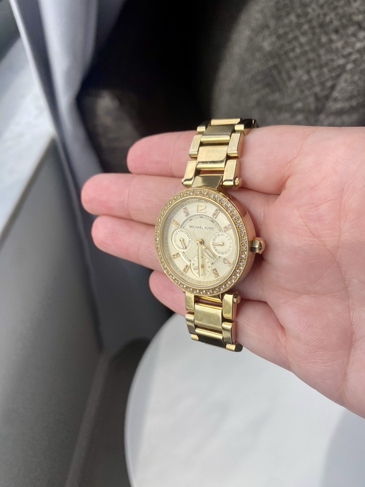 Michael Kors Gold Tone Women’s Wristwatch/ Working/ New Battery