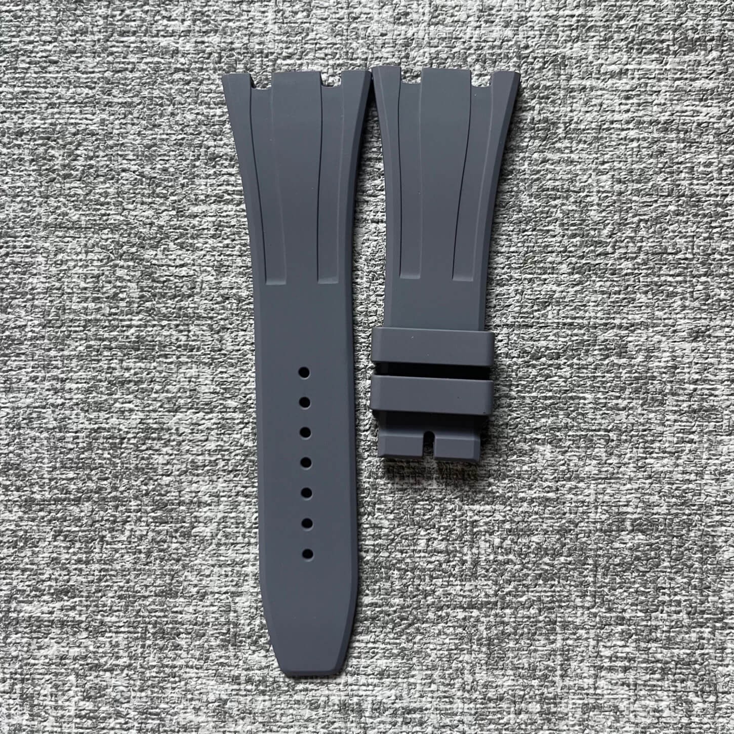 Replacement Rubber Watch Strap Fits AP Royal Oak 41 mm 26mm x 18mm Band