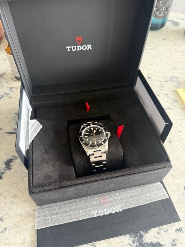 TUDOR Black Bay 54 M79000N-0001