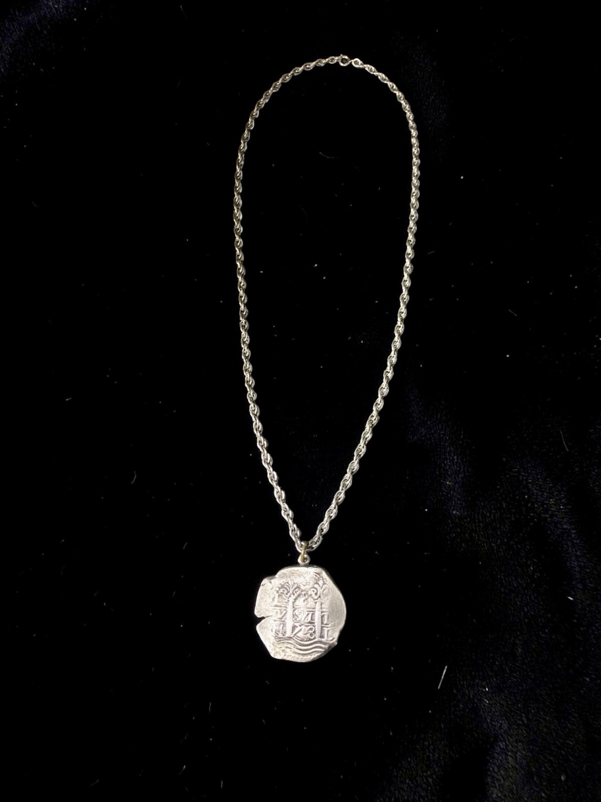 Sterling Silver Atocha Shipwreck Replica Coin Pendant 3mm Rope Chain 30g Estate