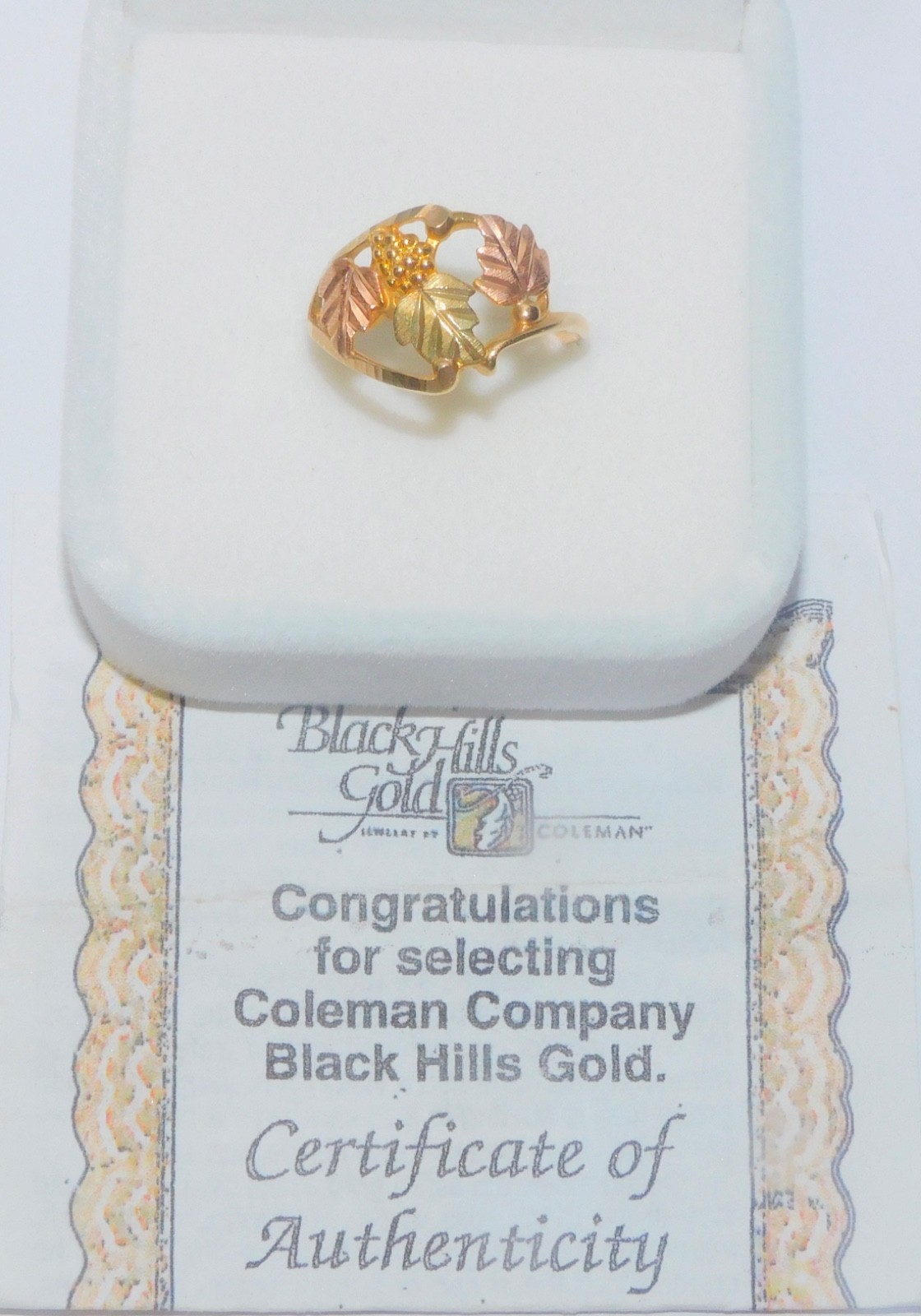 Black Hills Gold 10k Three Leaf Diamond Cut Ring Size 7