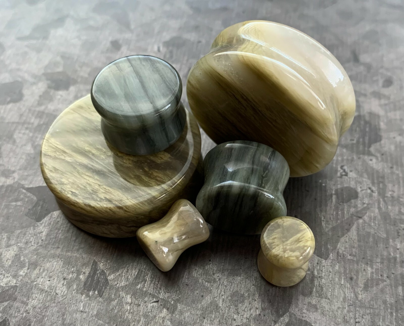 PAIR Green Jasper Stone Double Flare Plugs Organic Earlets Gauges