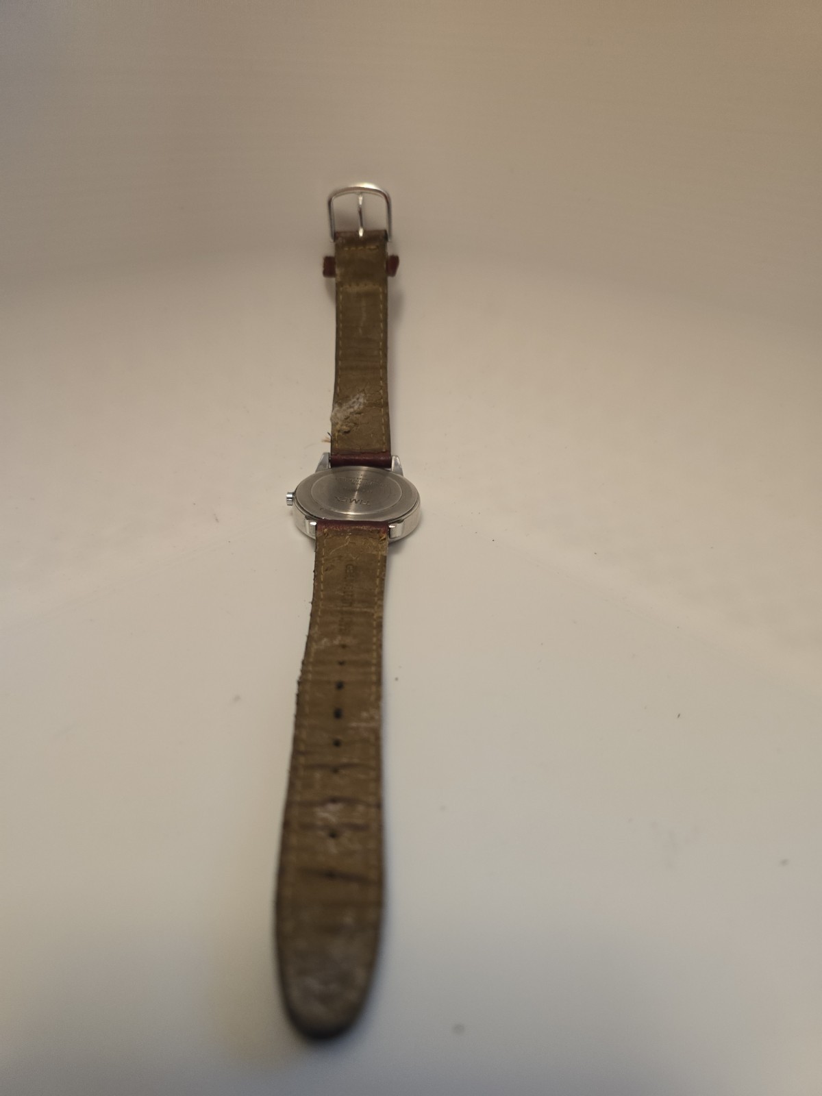 Timex Indiglo WR 30M Mens Watch 35mm White Dial Brown Leather Day Date T20041