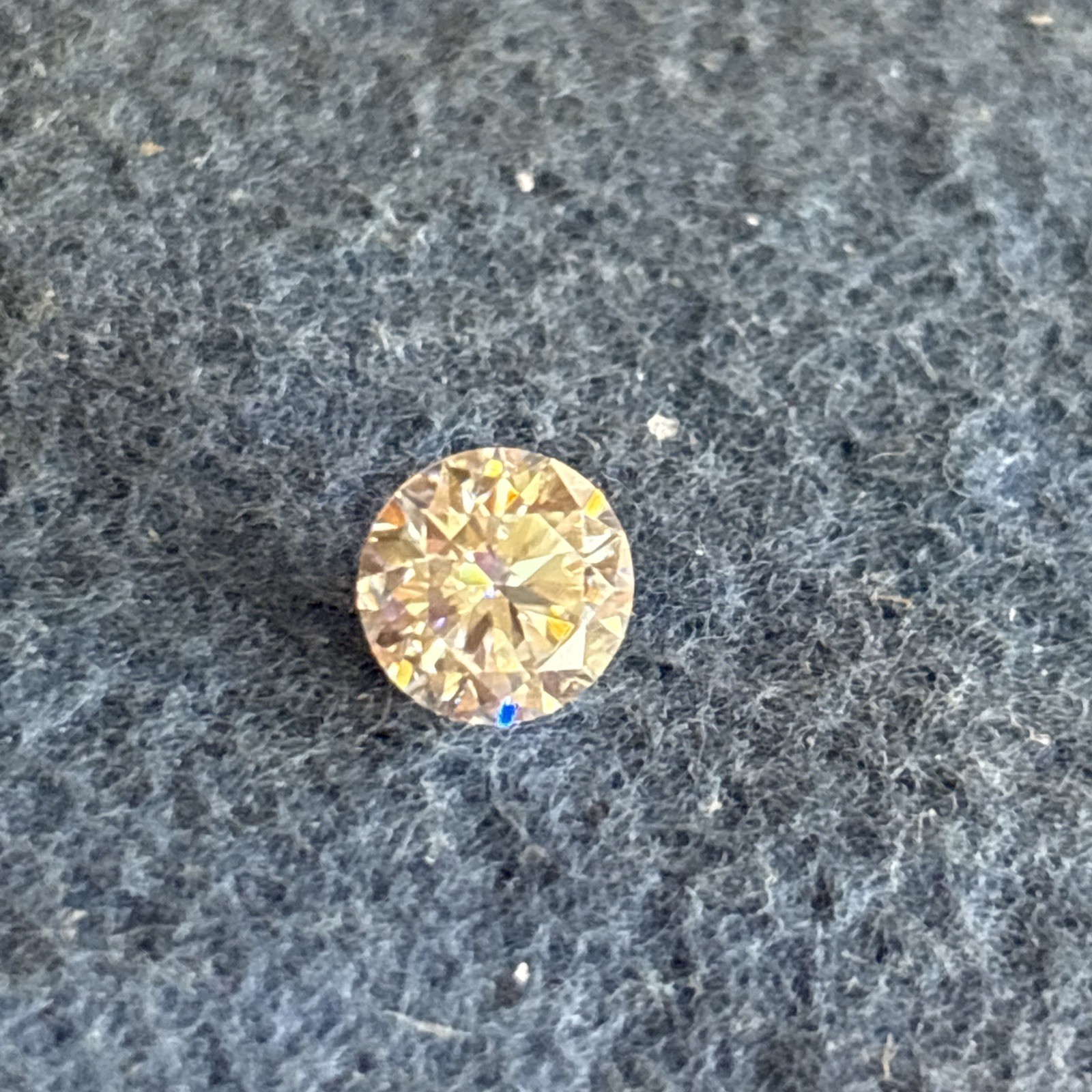 1 CTTW OCT 7.00mm Moissanite Diamond Round Cut Color D Loose Diamond. GRA & COA