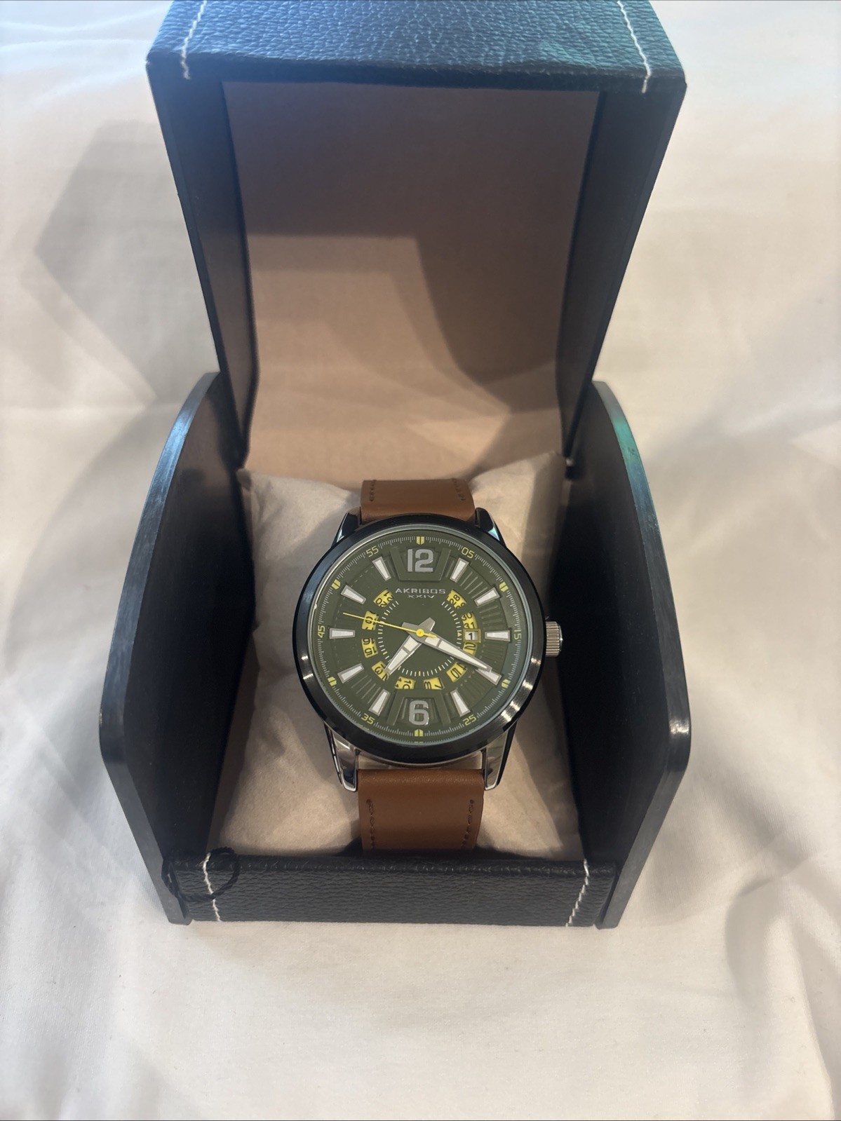 Men’s Akribos XXIV AK1079 Quartz 3 Hand Exposed Wheel Date Leather Strap Watch