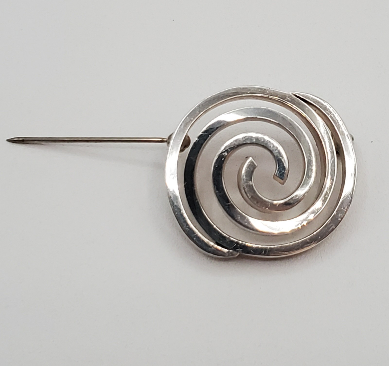 VTG 925 Spiral Brooch 1.25in Sterling Silver Solid 15g Abstract 3D Geometric