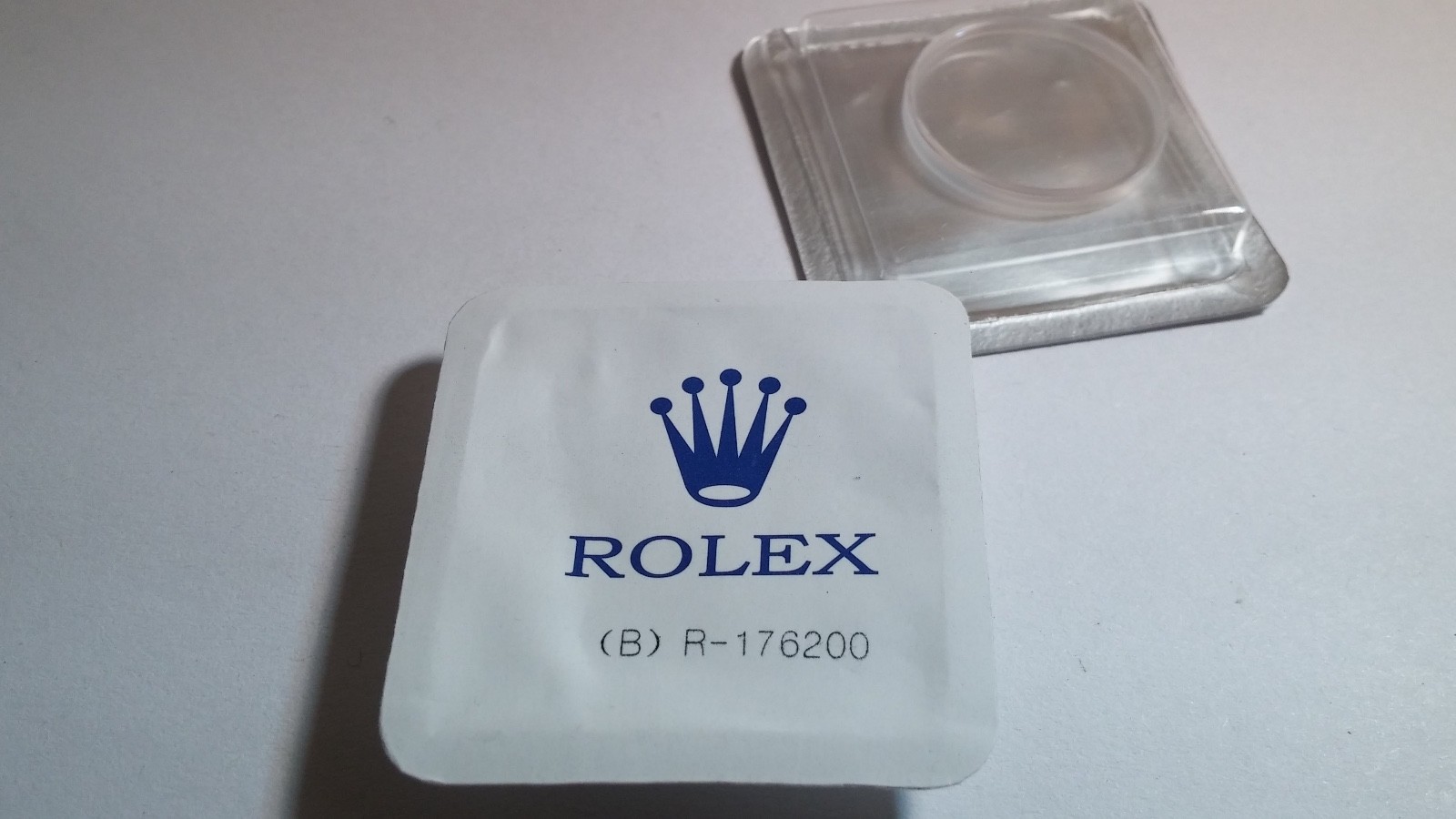 Rolex R-76200 crystal (B) NEW Genuine SEALED approx 22mm-22.4mm diameter