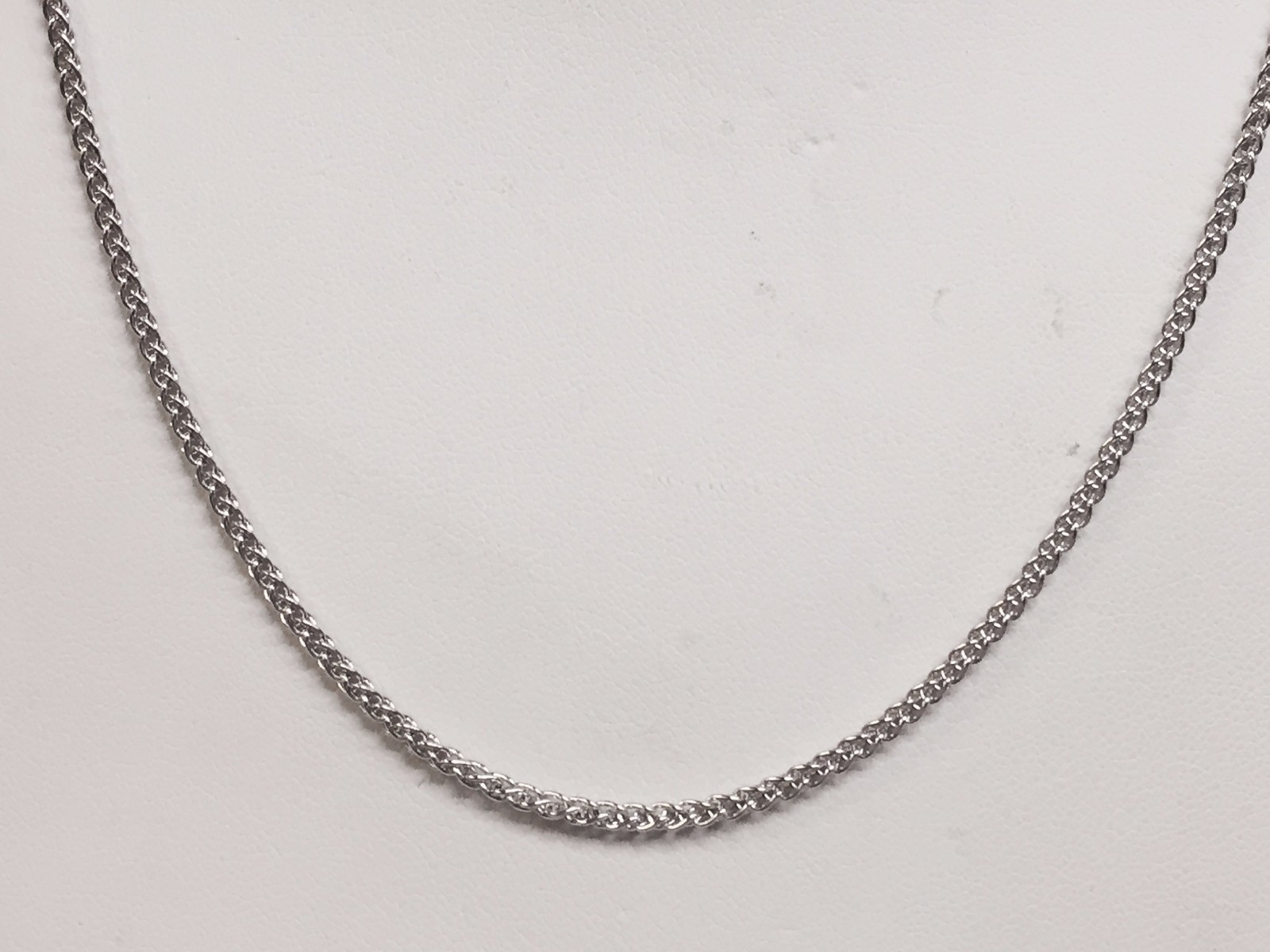 18k White Gold 16″ Basket Rope Round Wheat Link Chain Necklace 1.4 mm 3.3 grams
