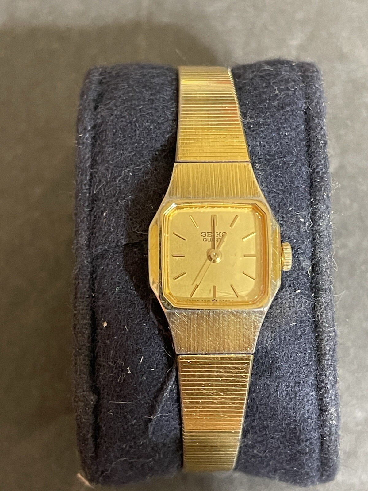 Seiko 1980’s Lady’s Formal Dress Quartz Watch 7321-5409 New Battery Runs Great