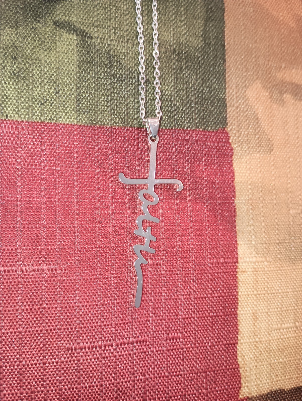 NEW Faith Necklace * S925 * 18 to 20 Inches * Lobster Claw Clasp * Gift Idea