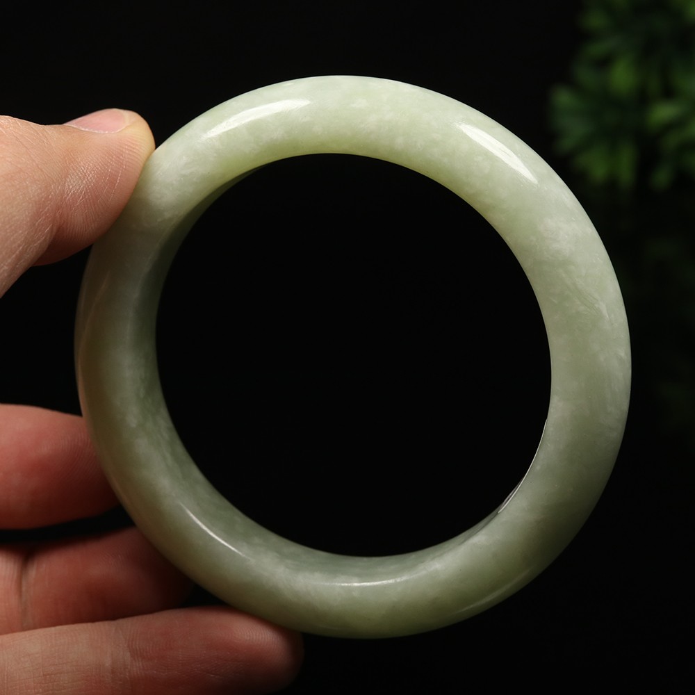 61mm Certified 100% Natural Grade A Green Xiu Jade Bracelet Bangle 12025