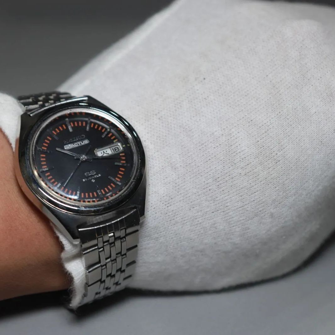 Serviced 1971 SEIKO 5 ACTUS Seiko Five Actus SS Matte Black Dial Ref.6106 7490