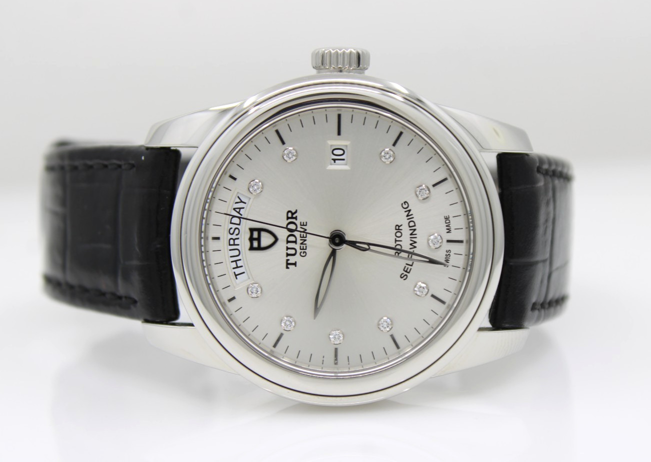 Tudor Glamour Day/Date 39mm Silver Diamond Dial Automatic Watch M56000