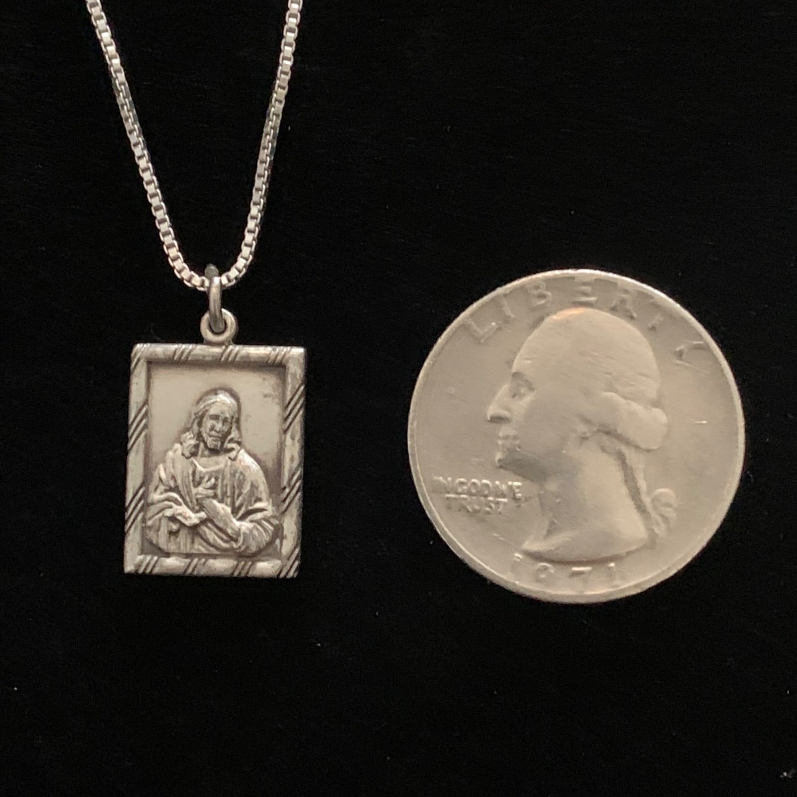 Vintage Sterling Silver Medal Pendant Necklace Sacred Heart Jesus Mary Pillar 6