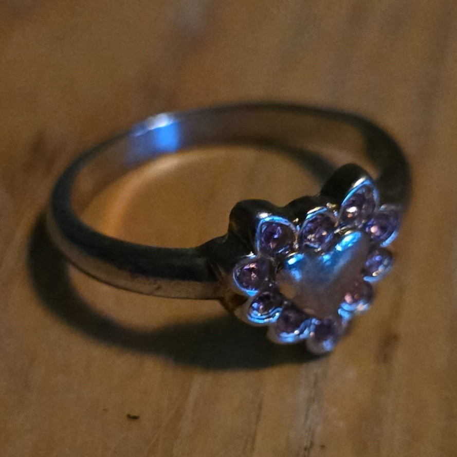 Silver Tone Heart Cluster Band Ring Size 8.75 Clear Stones Love Theme