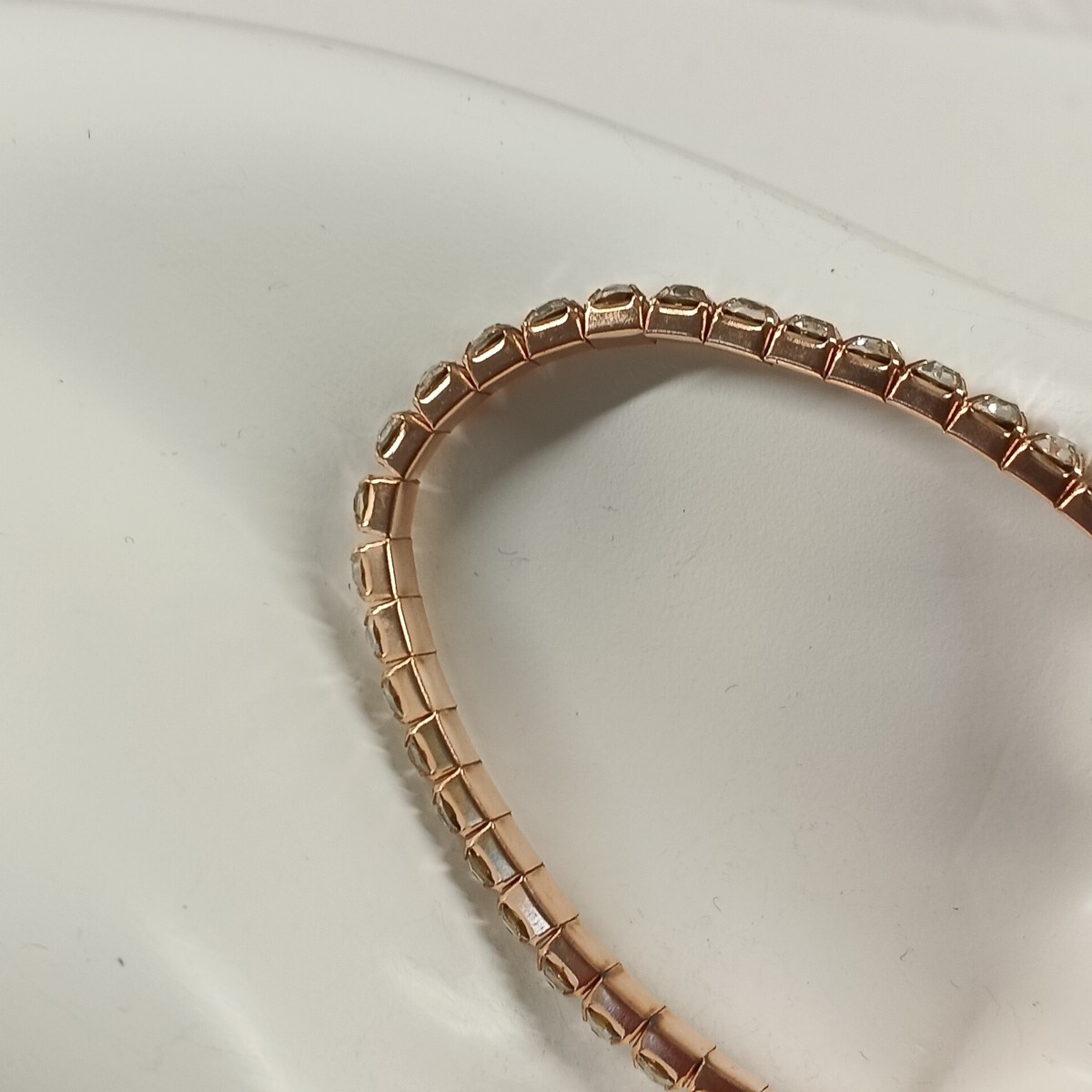 Women’s Elastic Crystal. Bracelet One Size Rose Gold Fashion Jewelry