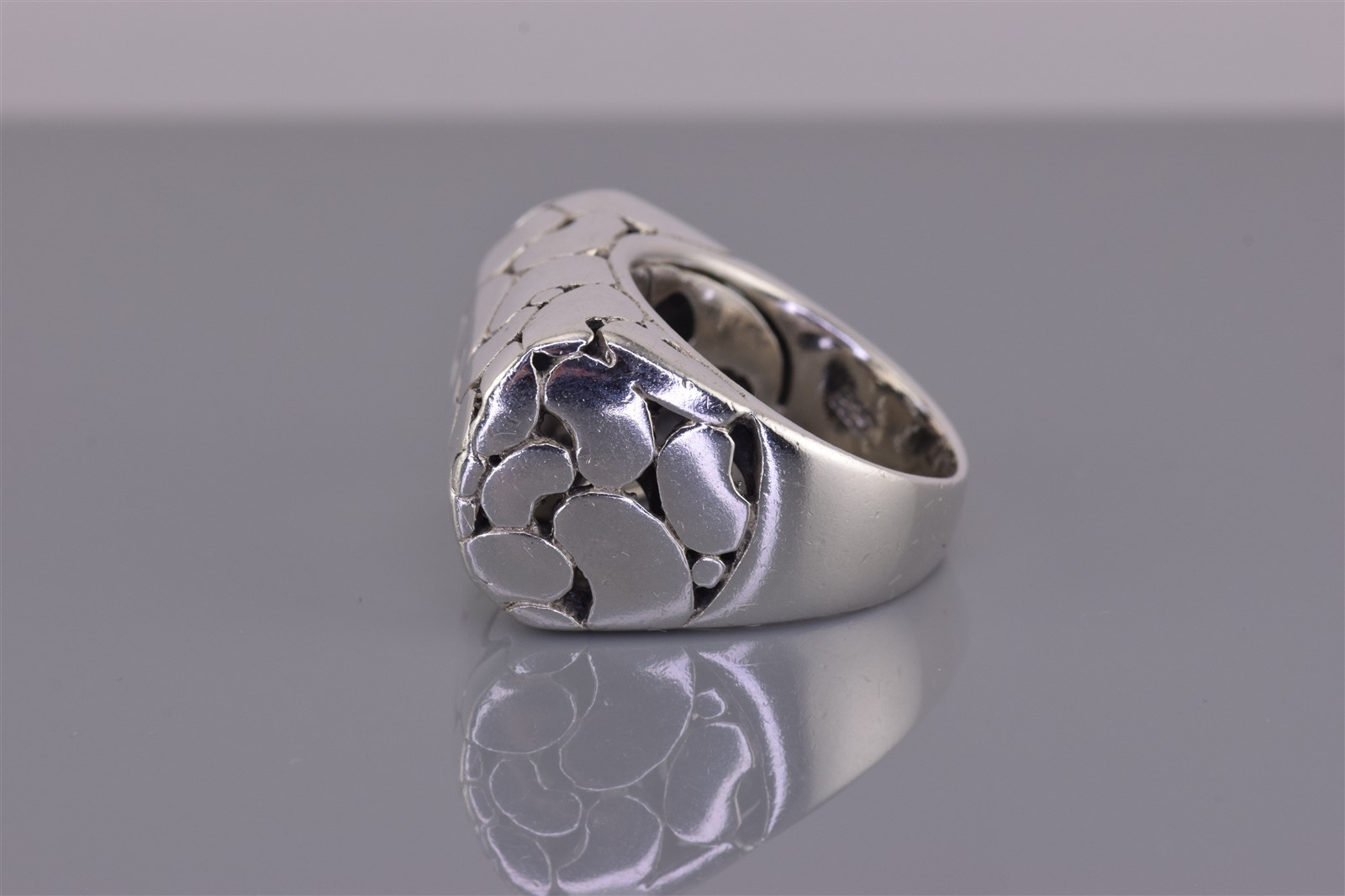 Sterling Silver 16mm Kidney Pebble Rounded Dome Band Ring 11g 925 Sz: 7