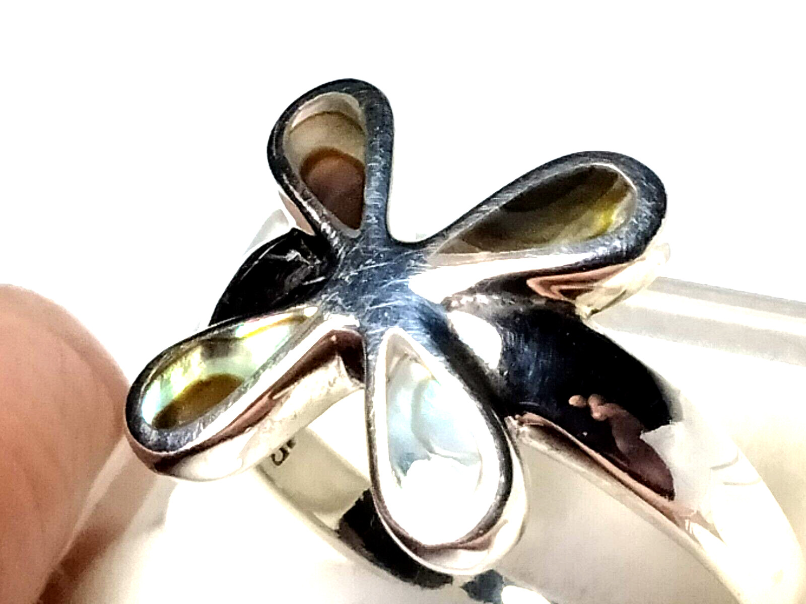 LOVELY ABALONE SHELL INLAYS IN TRENDY STERLING SILVER.925 RING SIZE 8.75-9.0!