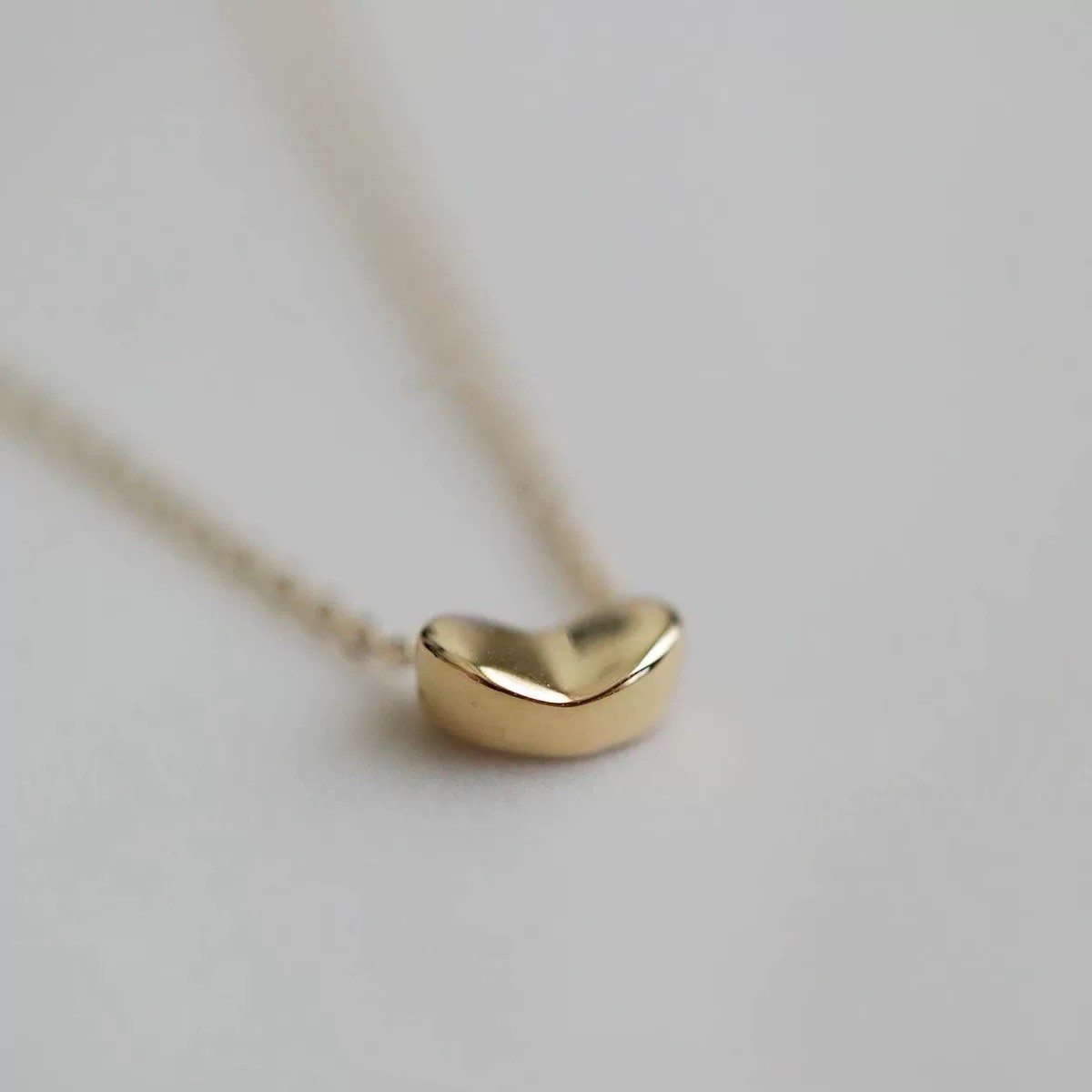 Solid 14K Yellow Gold Bean Pendant Necklace AU585 Stamp, 16.5” Adjustable