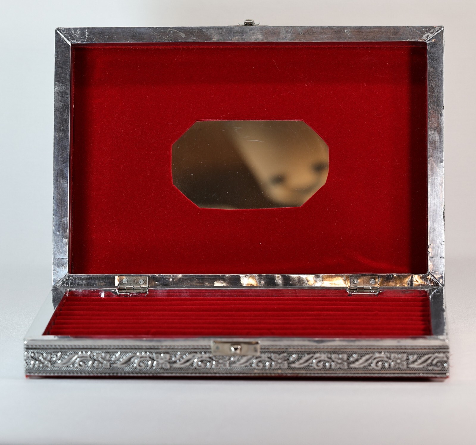 Vintage Silver Tone Taj Mahal Ring Jewelry Box Red Velvet Lined Mirror Large