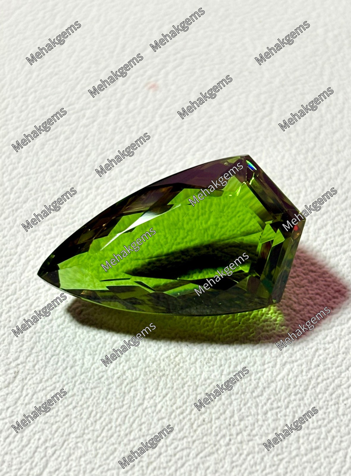 38.Ct Zultanite Gemstone, Shield Cut Color Change Diaspore, Jewelry Focal Stone