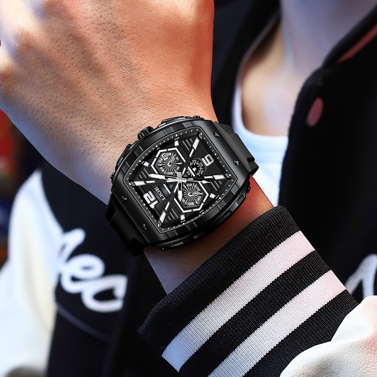 Luxury Men’s Watch Quartz Date Big Square Dial Diver Sport Waterproof Wristwatch