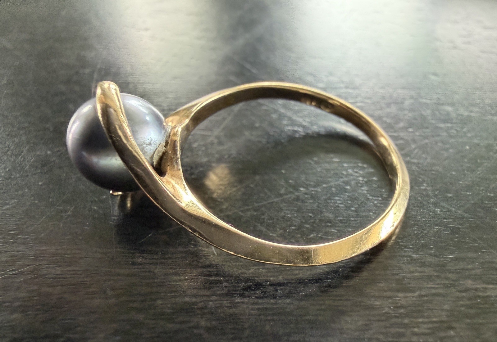 14k Yellow Gold Gray Black Pearl Ring