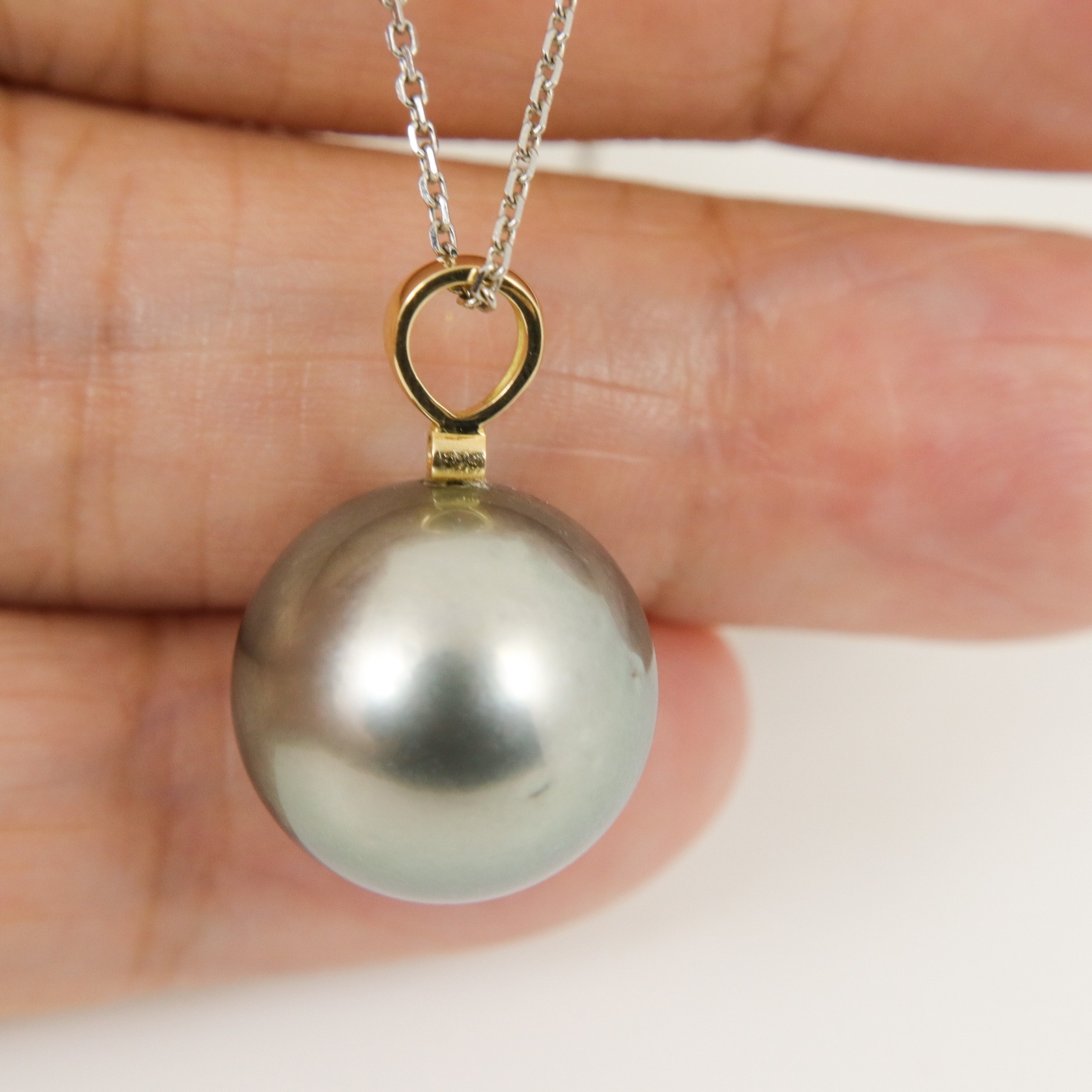 Massive 14.7mm Genuine Tahitian Pearl Pendant,18K Solid Gold Diamond Bail #P6183