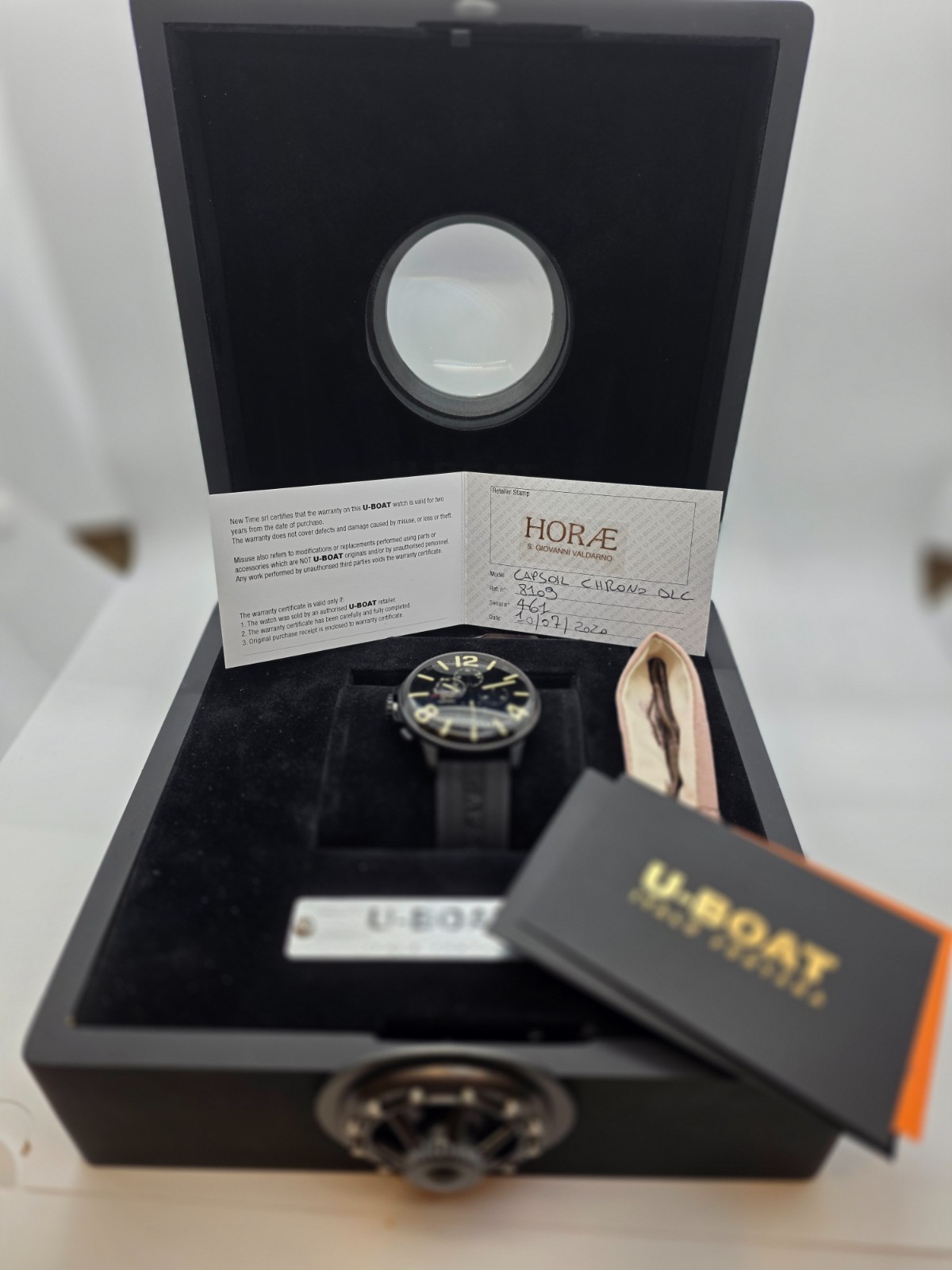 U-Boat CAPSOIL CHRONOGRAPH 8109/A, 1st Edition, RARE, 1 watch, 2 straps