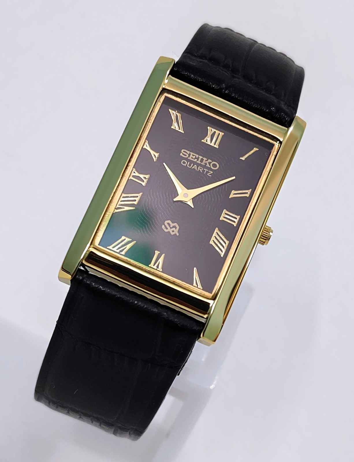Vintage Style Seiko Tank Black Dial Slim Unisex 27mm Wristwatch