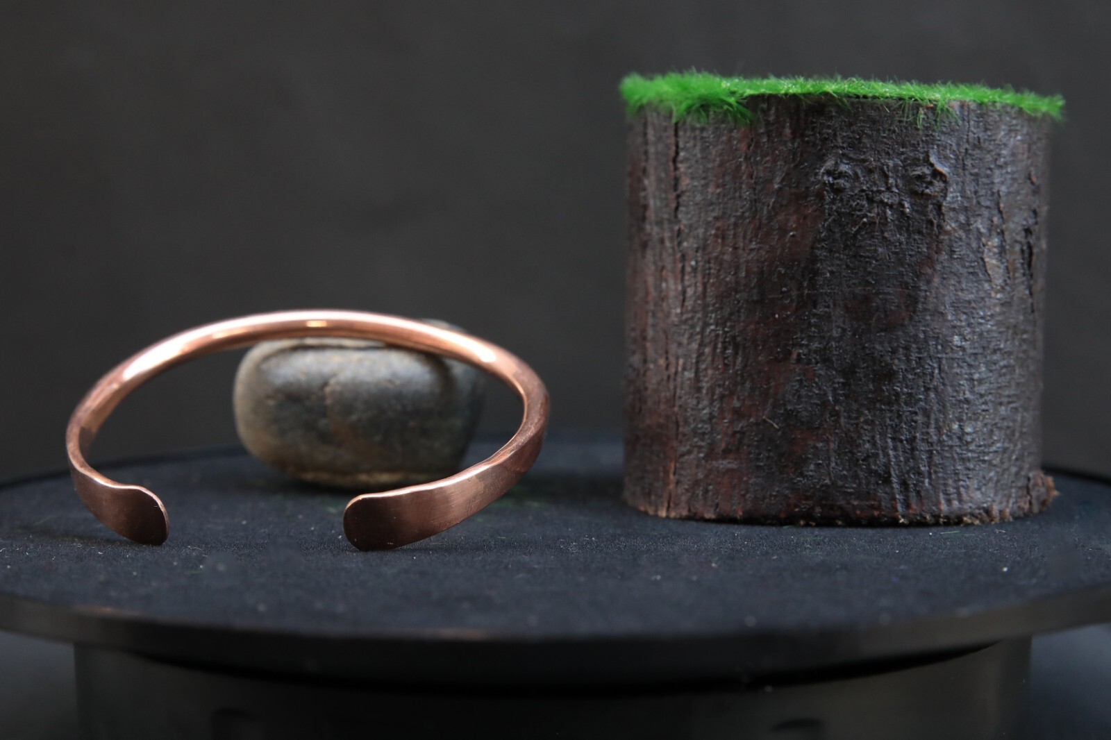 Vintage Solid Copper Cuff Bracelet For Women and Men Arthritis Pain Bangle