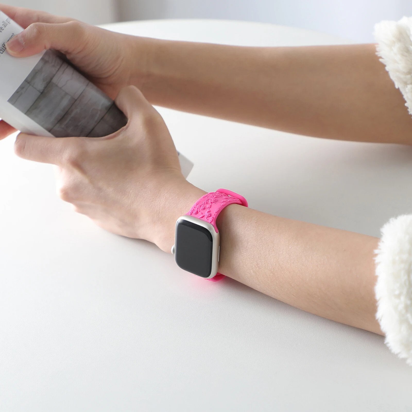 For Apple Watch Band Silicone Engraved Strap Series 9 8 7 6 5 4 Ultra 2 38-49mm