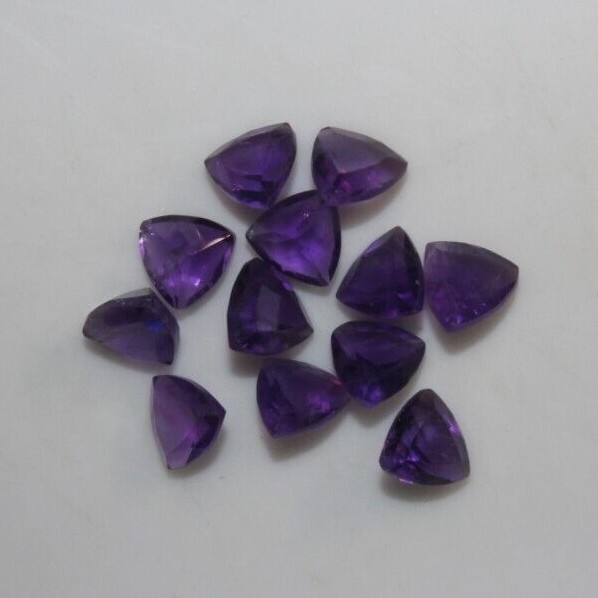 Natural Purple African Amethyst 5x5mm Trillion Faceted Loose Gemstone(s)