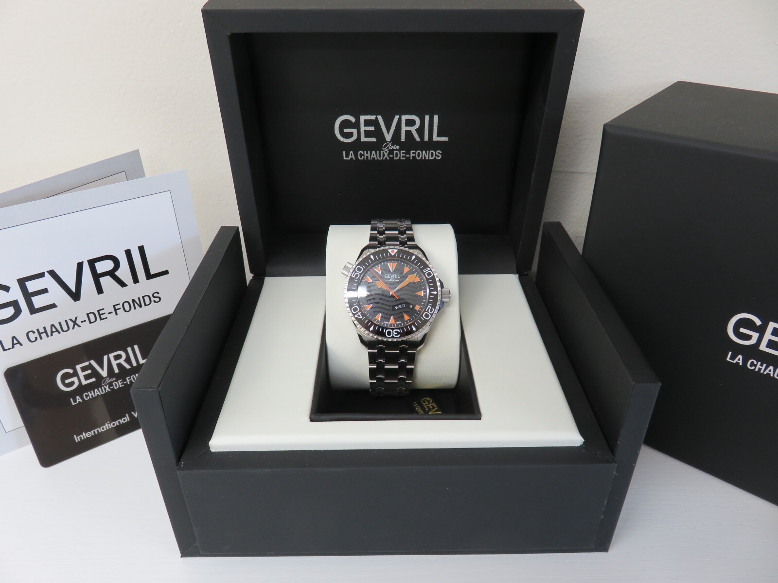 Gevril Men’s 48833B Hudson Yards Diver Automatic Stainless Steel Swiss Watch