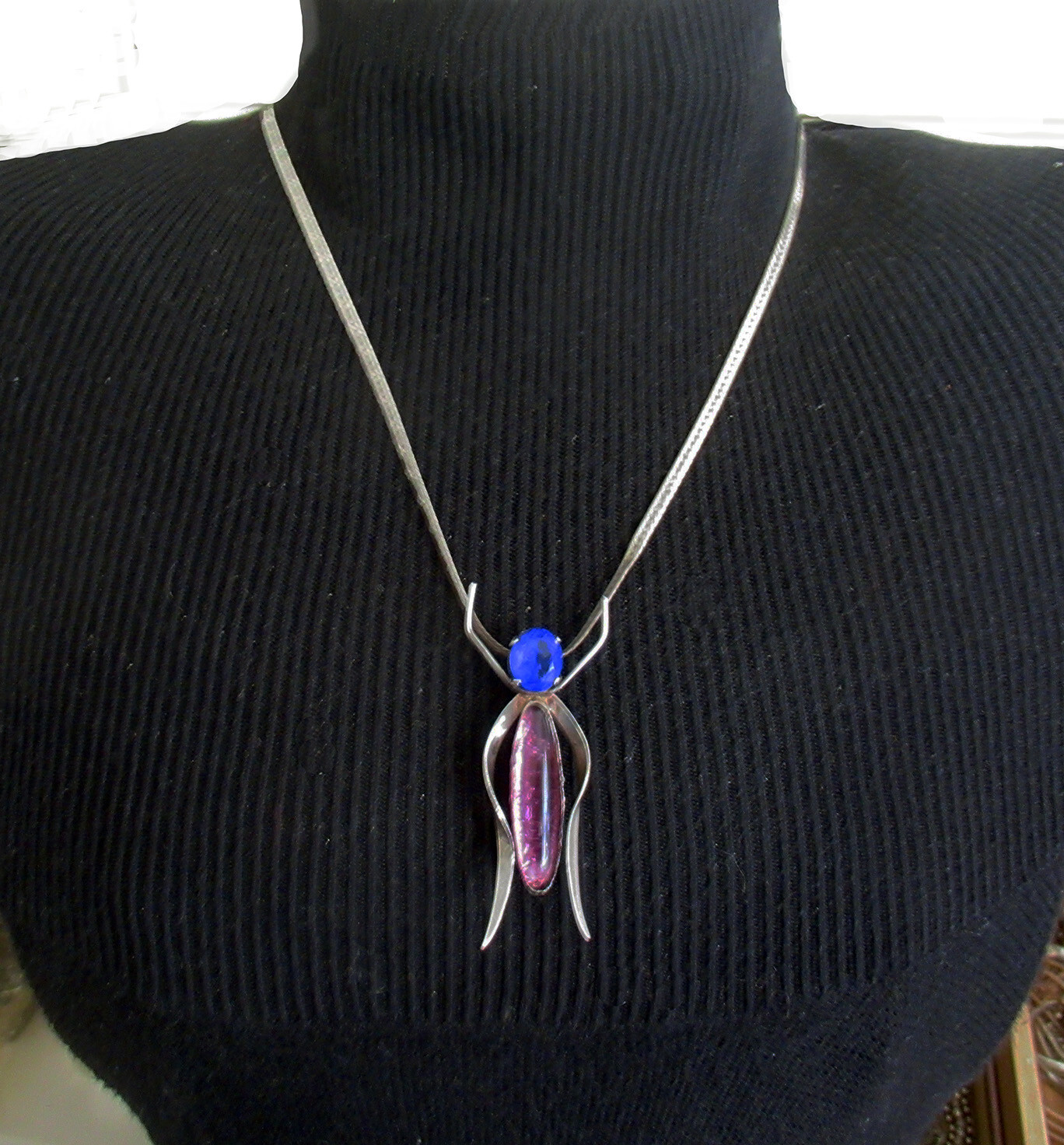 2 1/2 INCHES UNIQUE STERLING INSECT PENDANT w ART GLASS