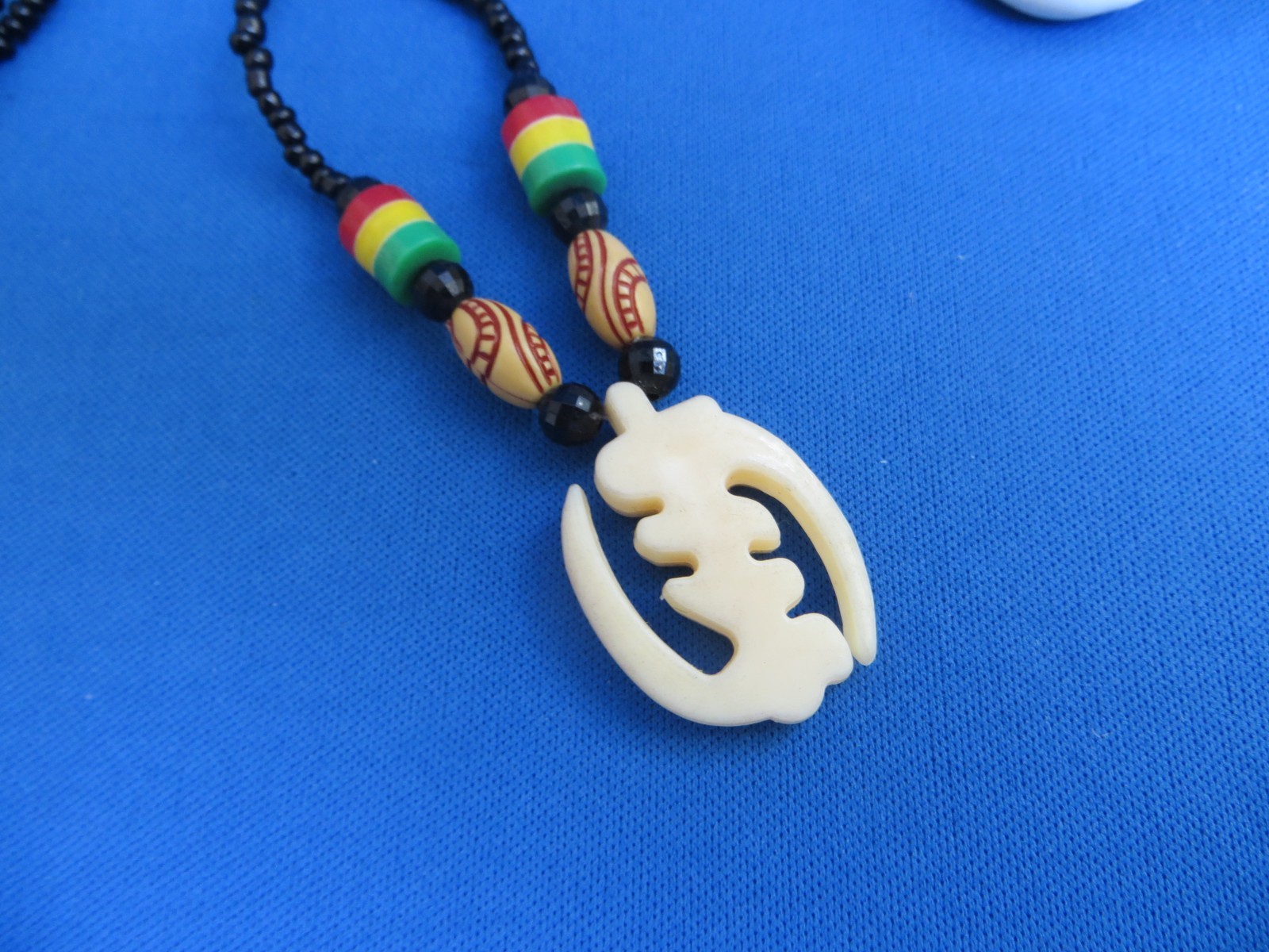 KENYA HAND-CRAFTED RASTA COLORS GYE NYAME SYMBOL PENDANT NECKLACE A